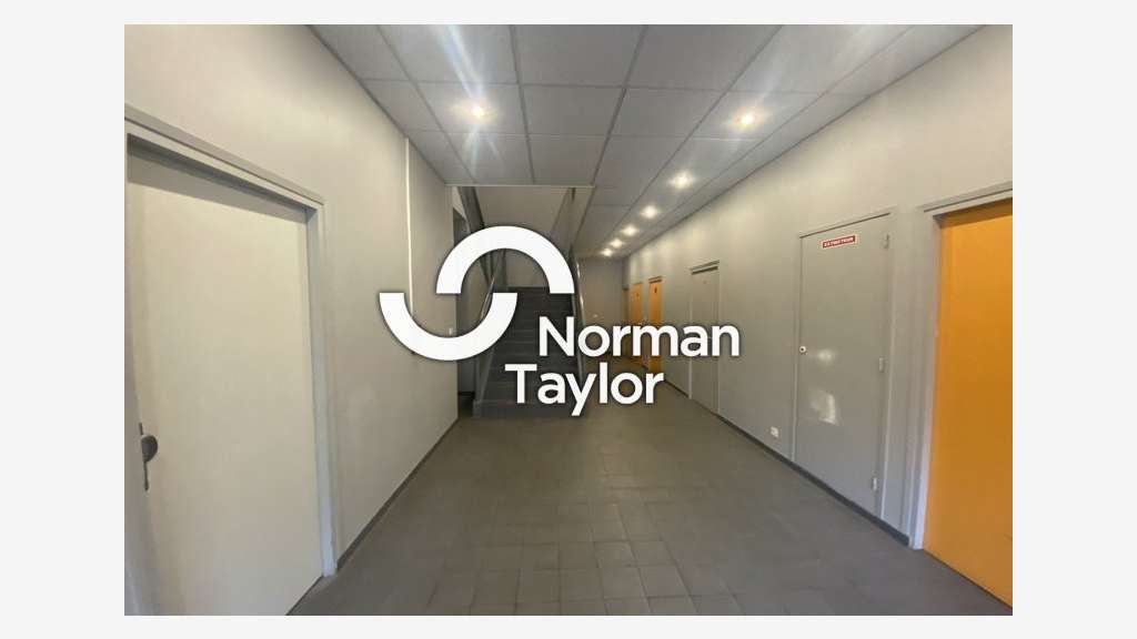 Bureaux 70m² R+1 à louer à Montpellier Millénaire