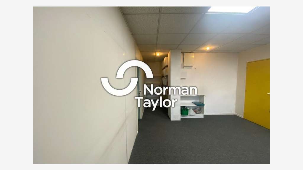 Bureaux 70m² R+1 à louer à Montpellier Millénaire