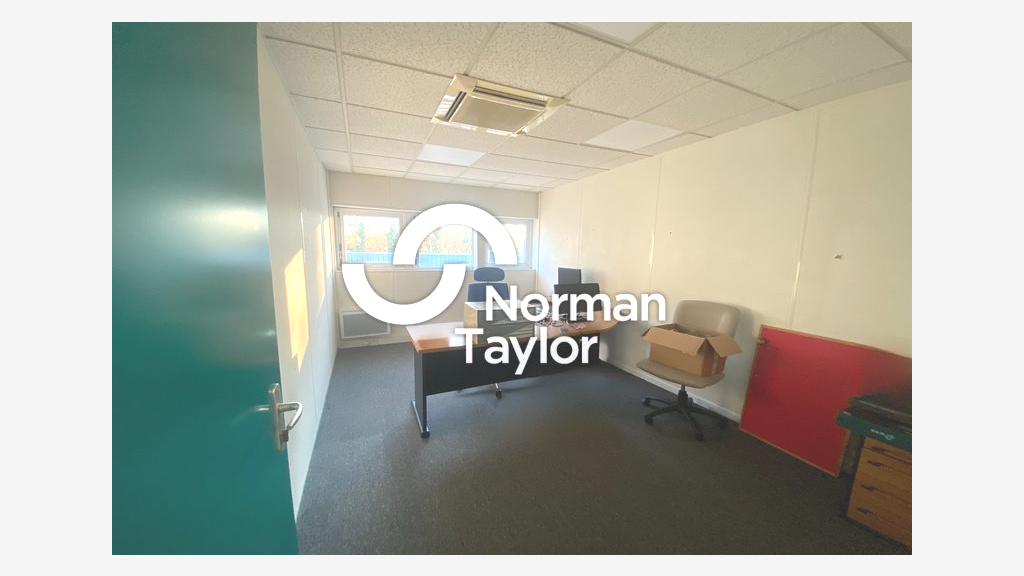 Bureaux 70m² R+1 à louer à Montpellier Millénaire