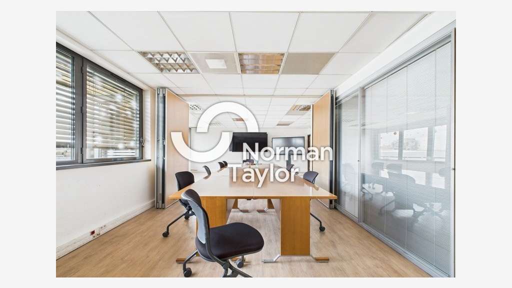 A louer bureaux 333m² en R+6 à Montpellier centre