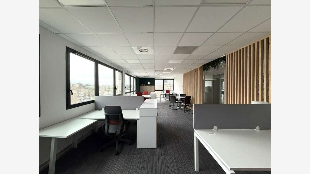 Bureaux de 431m² à louer Montpellier port Marianne