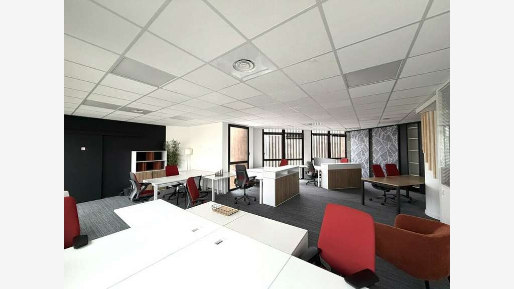 Bureaux de 431m² à louer Montpellier port Marianne