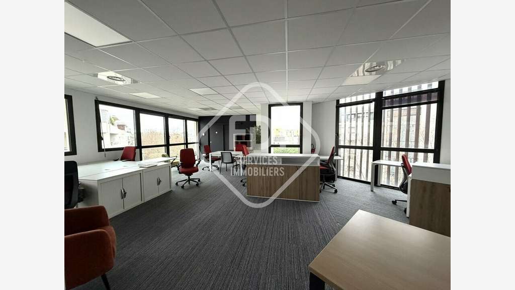 Bureaux de 431m² à louer Montpellier port Marianne