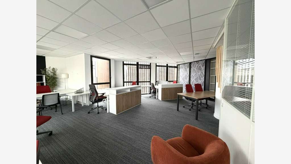 Bureaux de 431m² à louer Montpellier port Marianne