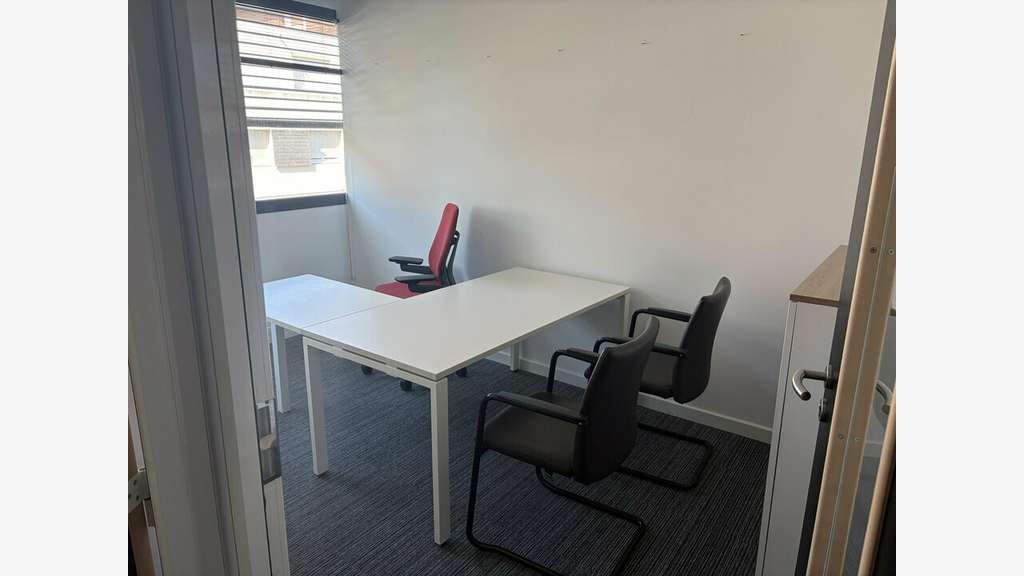 Bureaux de 431m² à louer Montpellier port Marianne