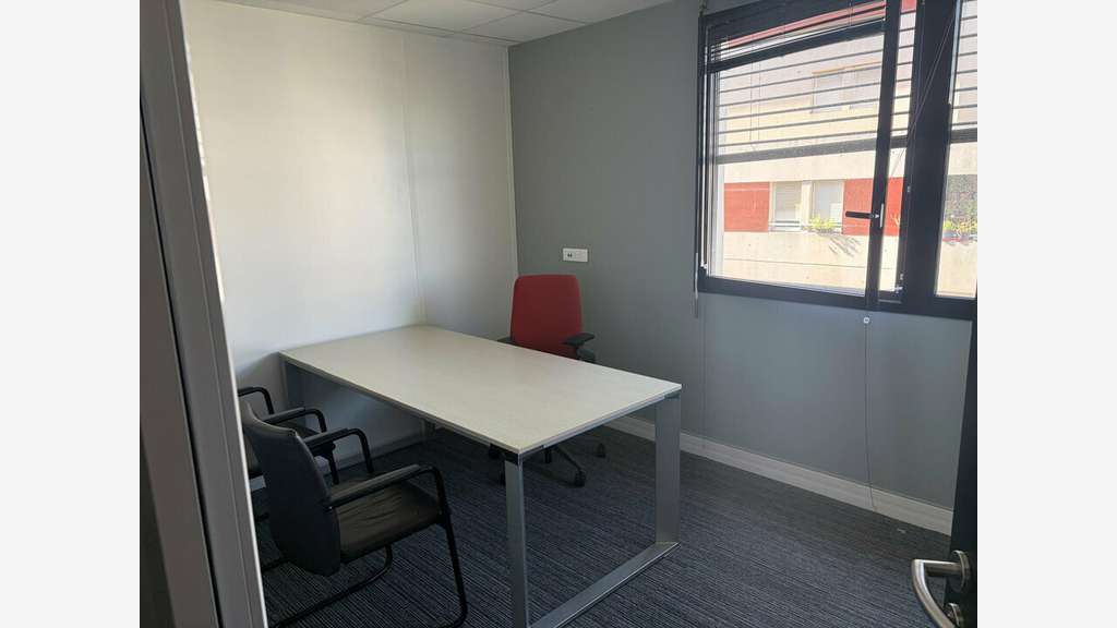 Bureaux de 431m² à louer Montpellier port Marianne