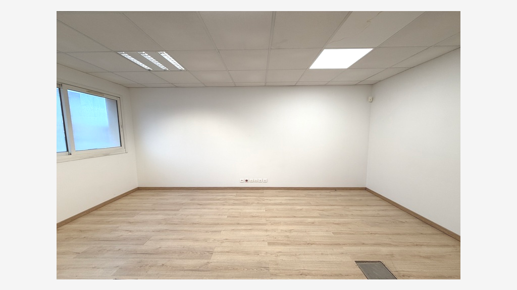Bureaux aménagés 87m² à louer secteur Pompignane