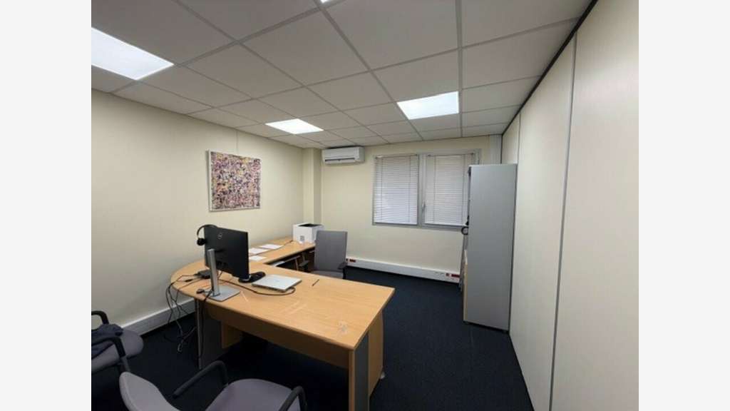 Bureaux 457m² à louer Montpellier Euromedecine