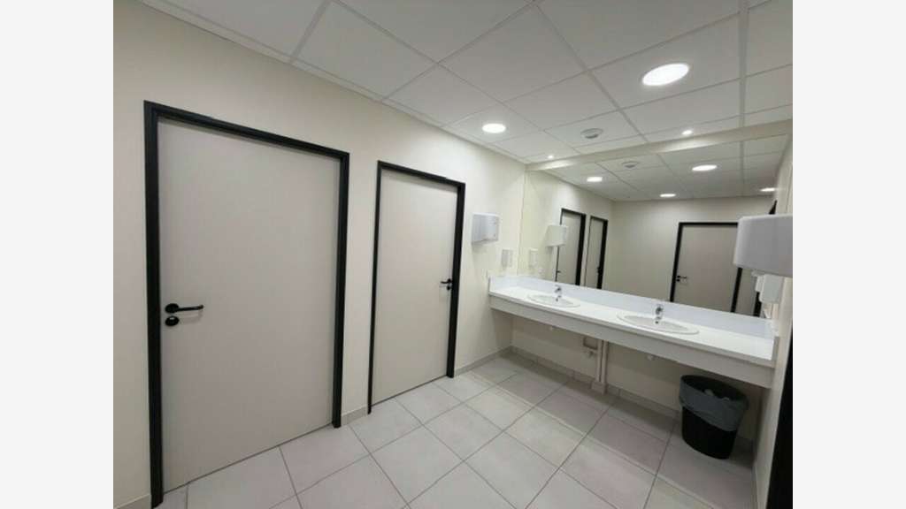 Bureaux 457m² à louer Montpellier Euromedecine