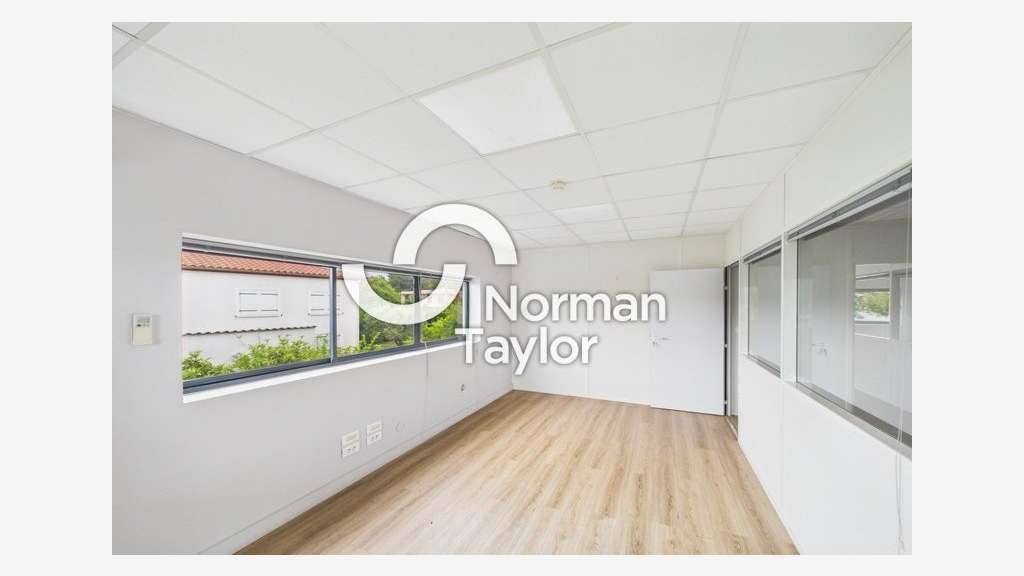 Bureaux 382m² à louer Montpellier Millénaire