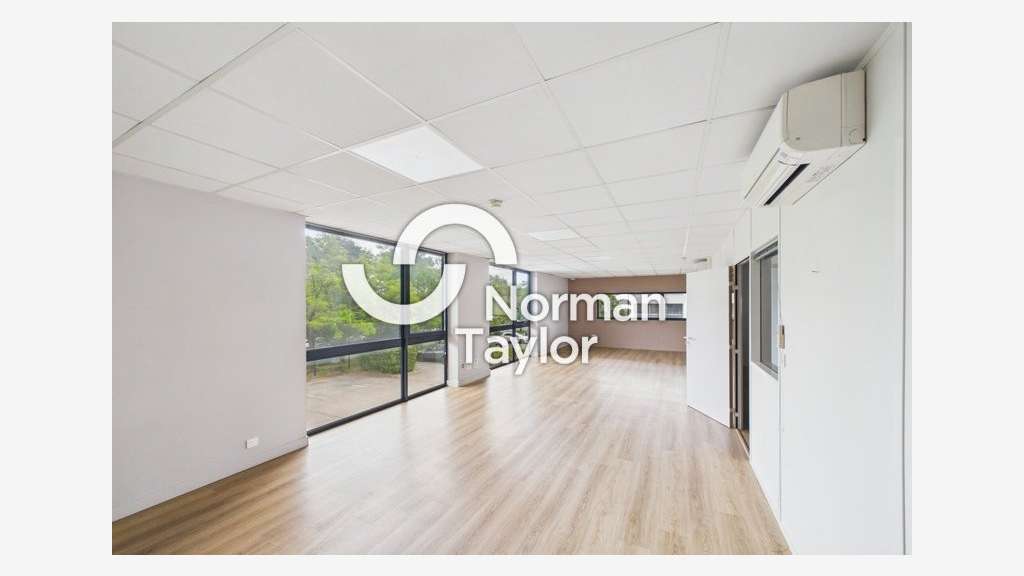 Bureaux 382m² à louer Montpellier Millénaire