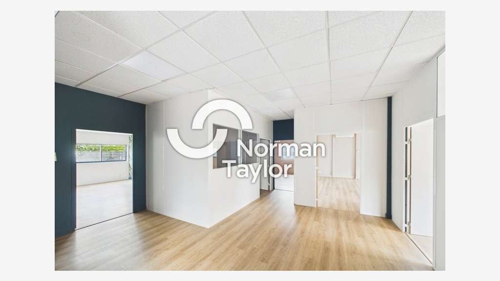 Bureaux 382m² à louer Montpellier Millénaire