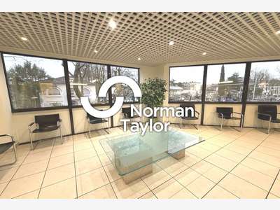 A louer bureaux de 166m² à Montpellier Boutonnet