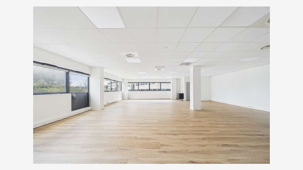Bureaux 129m² à louer à Montpellier Millénaire