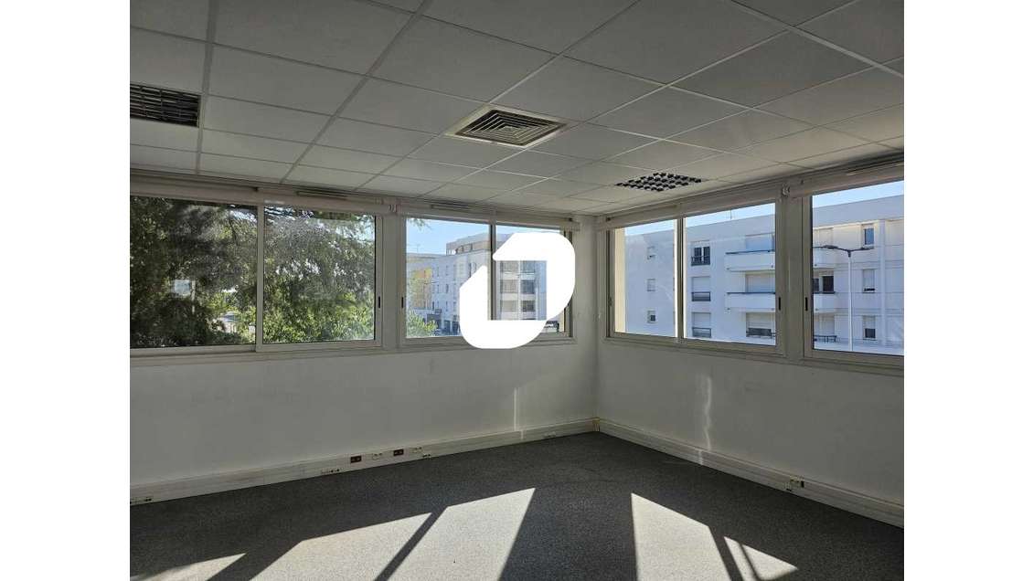 A louer Bureaux 228m² Montpellier