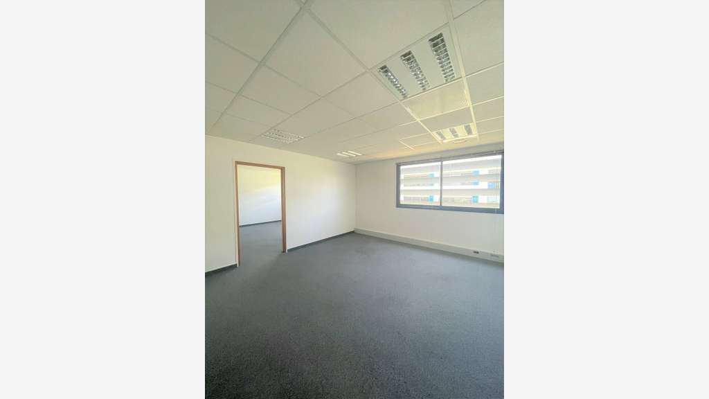 Bureaux 312m² à louer Montpellier ZAC Eurêka
