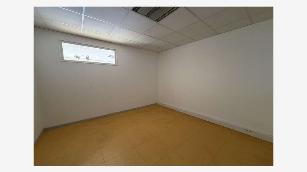 Bureaux 65m² à louer à Montpellier Croix d'Argent