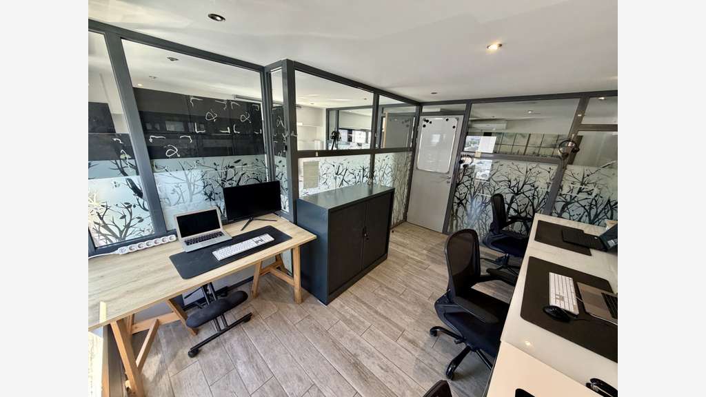 Bureaux privatifs équipés & climatisés 10 à 13m²
