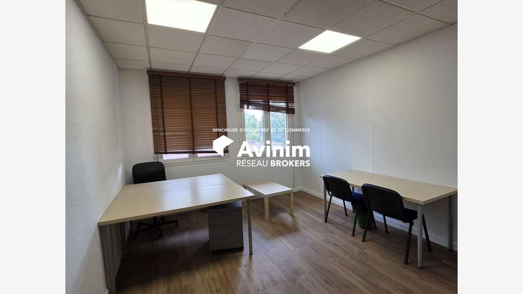 Bureau 65m² à louer Montpellier Prés d'Arènes