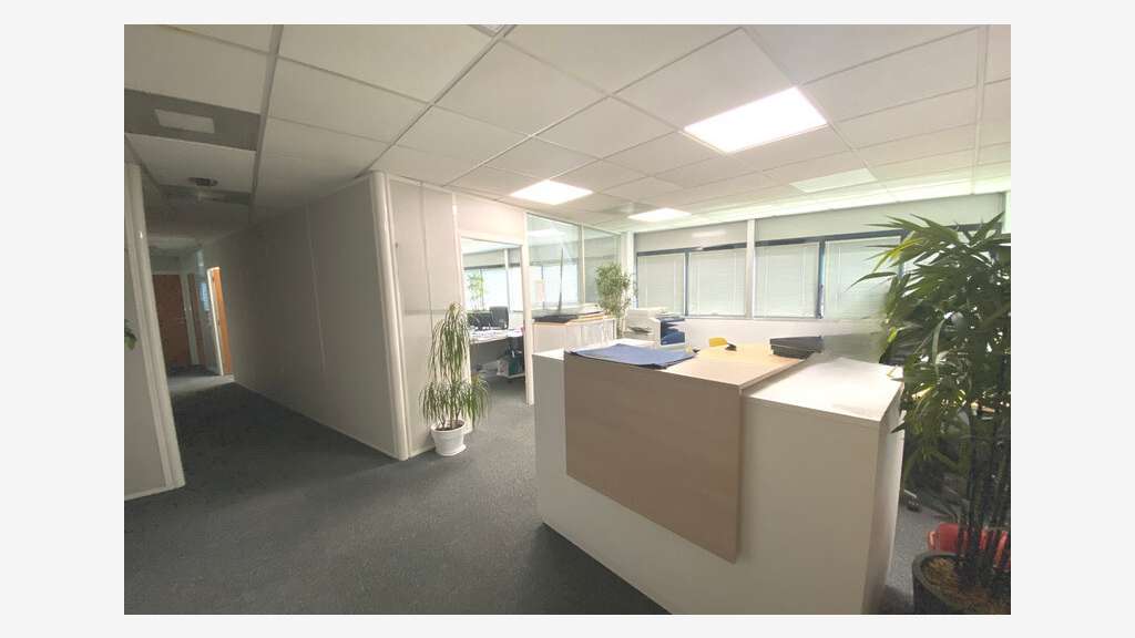 Bureaux 120m² RDC à louer Montpellier