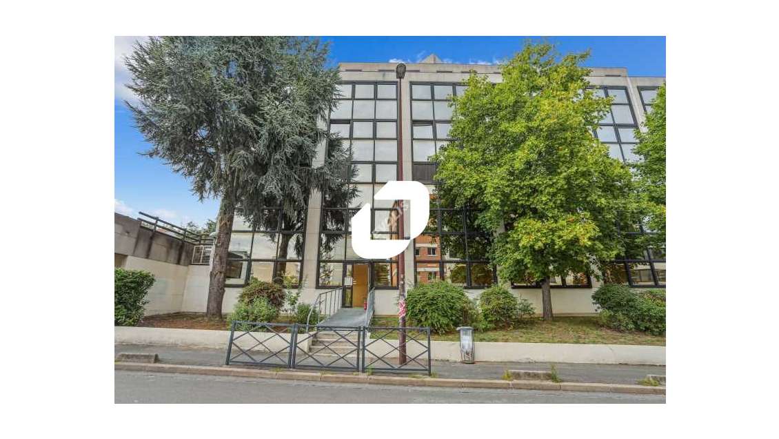 A louer Bureaux 1423m² Montreuil