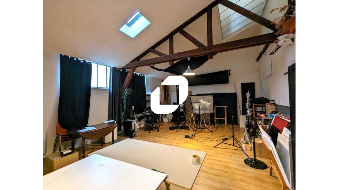 A louer Bureaux 71m² Montreuil