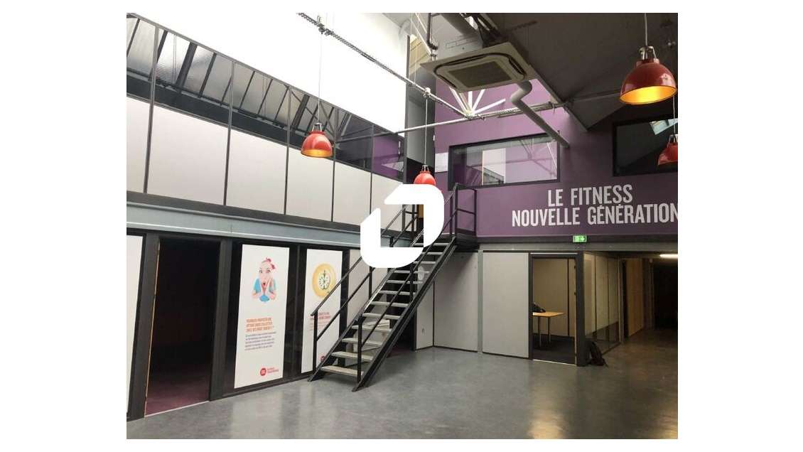 A louer Bureaux 756m² Montreuil