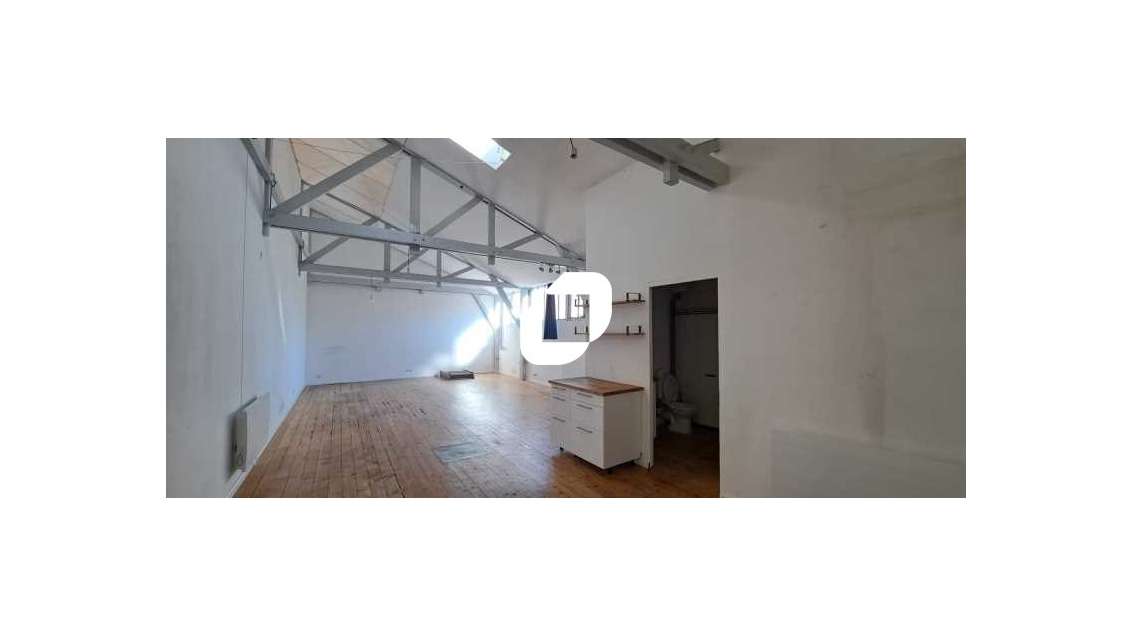 A louer Bureaux 319m² Montreuil