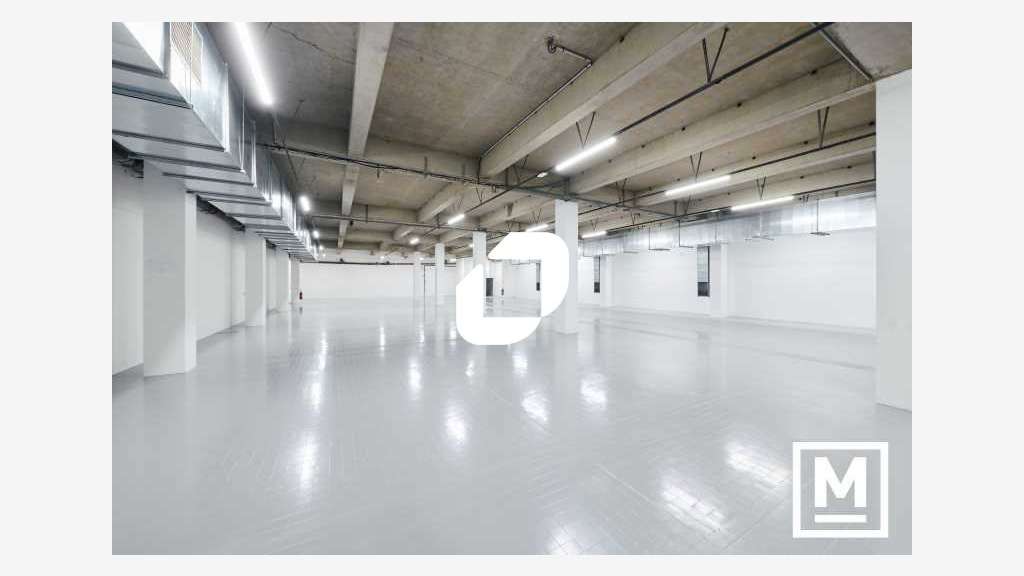 A louer Bureaux 955m² Montreuil
