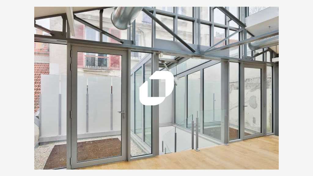 A louer Bureaux 486m² Montreuil
