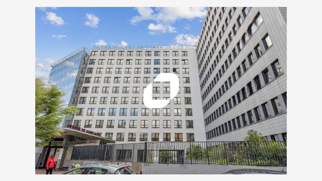 A louer Bureaux 388m² Montreuil