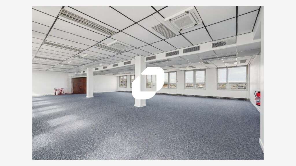 A louer Bureaux 388m² Montreuil