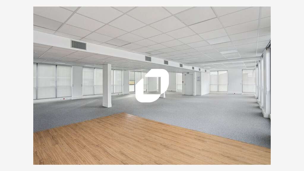 A louer Bureaux 583m² Montreuil