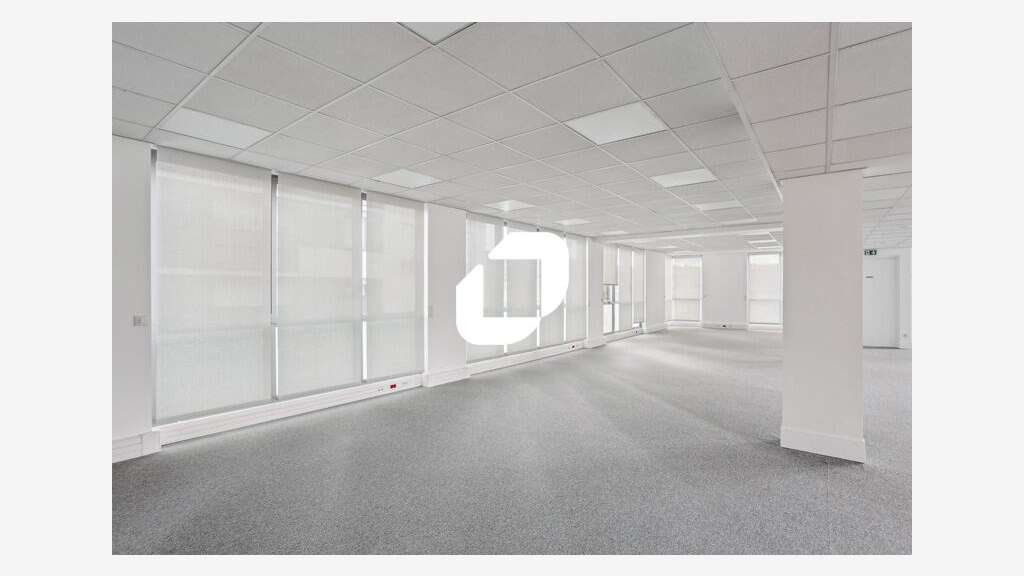 A louer Bureaux 583m² Montreuil