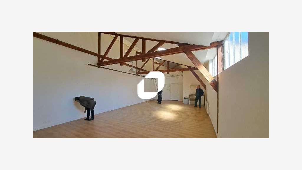 A louer Bureaux 319m² Montreuil