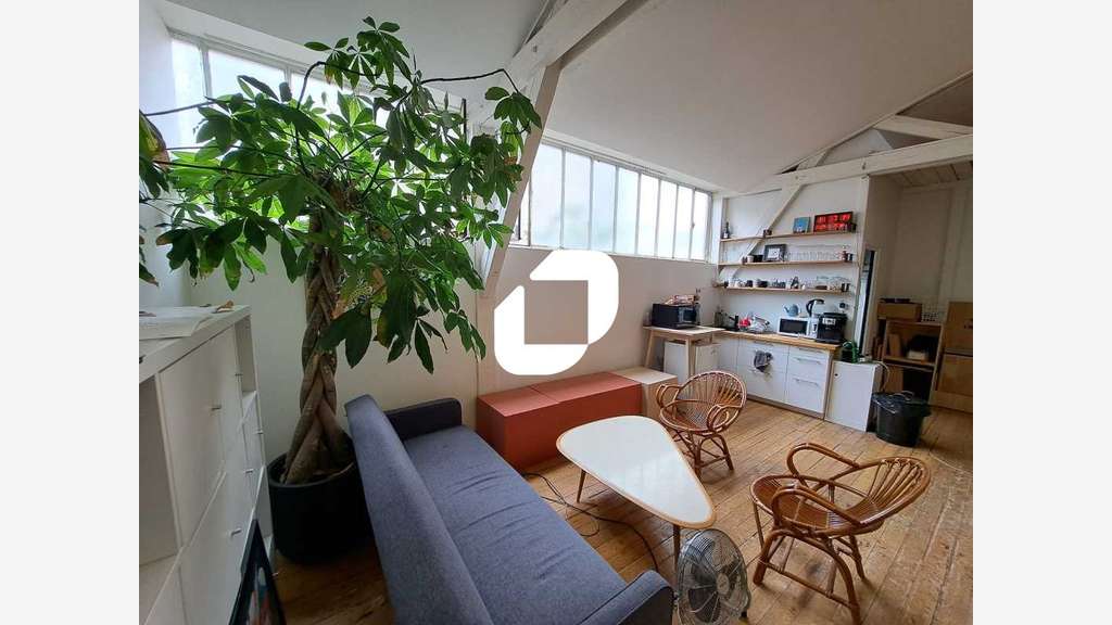 A louer Bureaux 319m² Montreuil