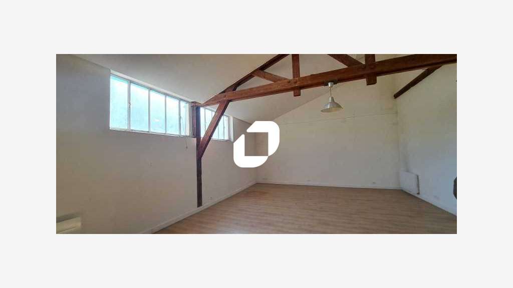 A louer Bureaux 319m² Montreuil