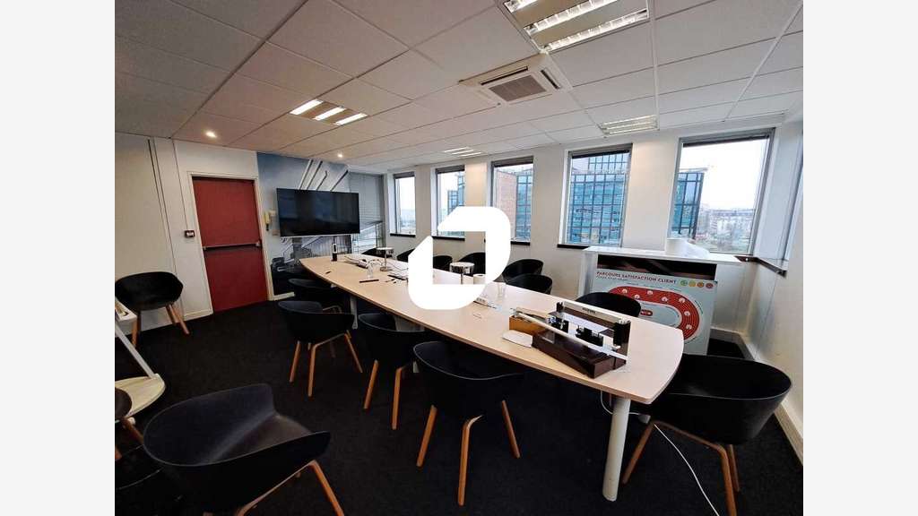 A louer Bureaux 370m² Montreuil