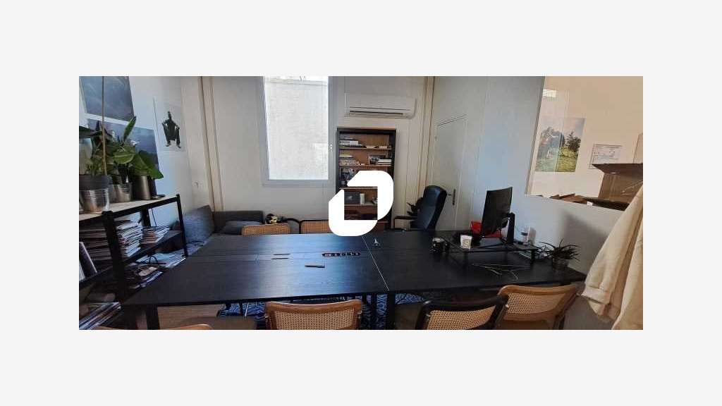 A louer Bureaux 260m² Montreuil
