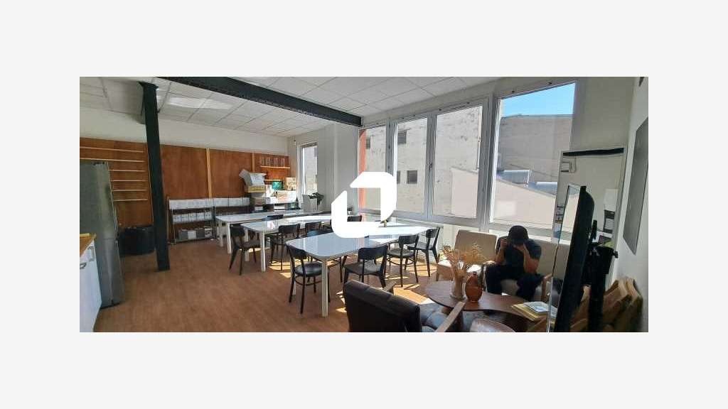 A louer Bureaux 260m² Montreuil