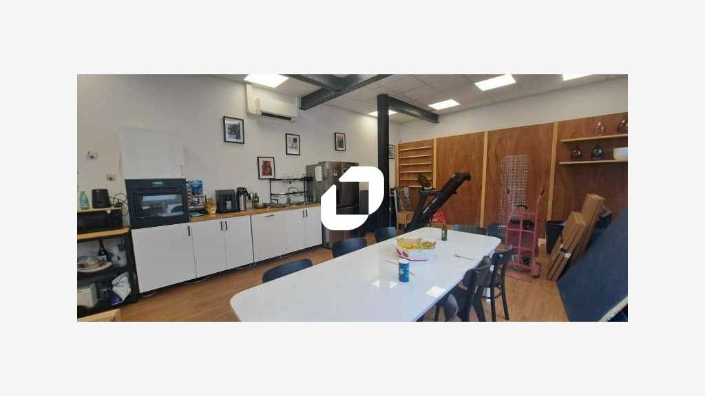 A louer Bureaux 260m² Montreuil