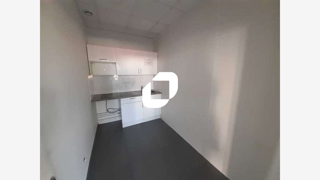 A louer Bureaux 290m² Montreuil