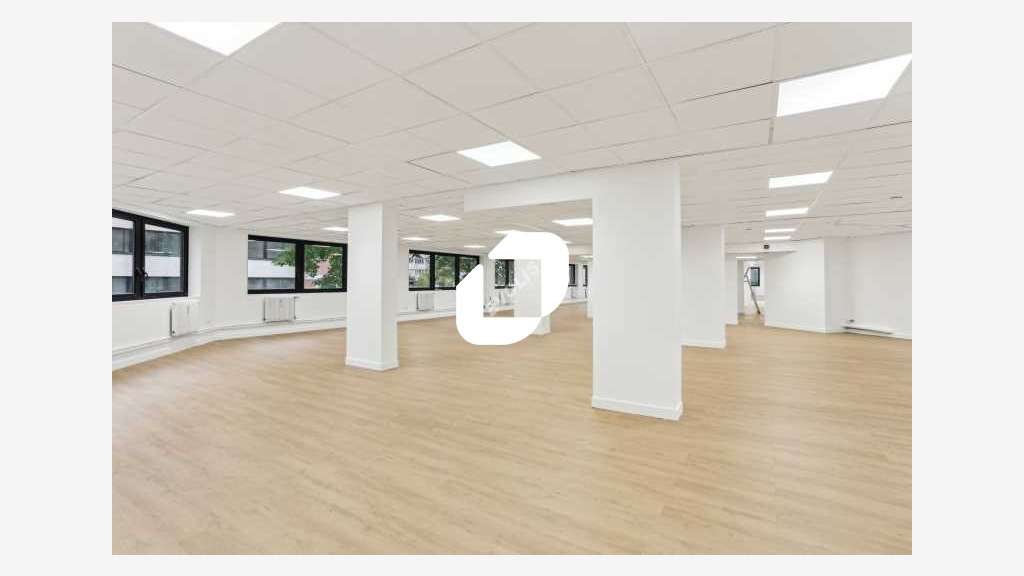 A louer Bureaux 1423m² Montreuil