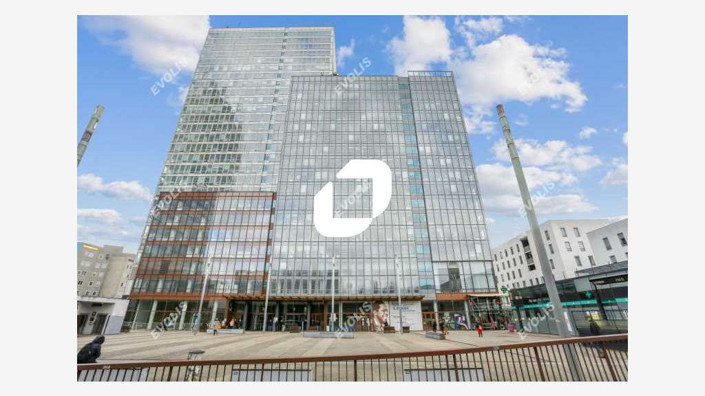 A louer Bureaux 866m² Montreuil