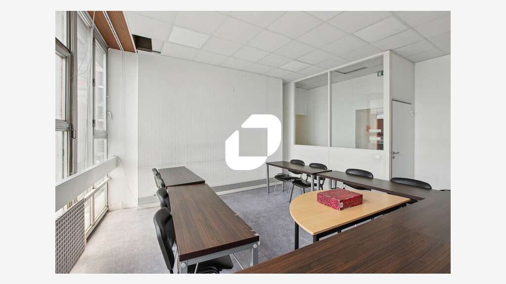 A louer Bureaux 480m² Montreuil