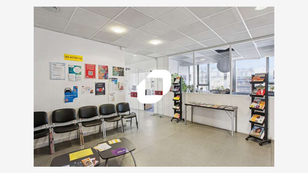 A louer Bureaux 480m² Montreuil