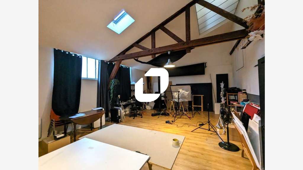 A louer Bureaux 71m² Montreuil
