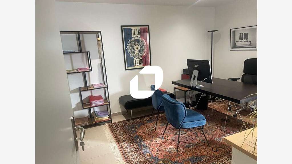 A louer Bureaux 108m² Montreuil