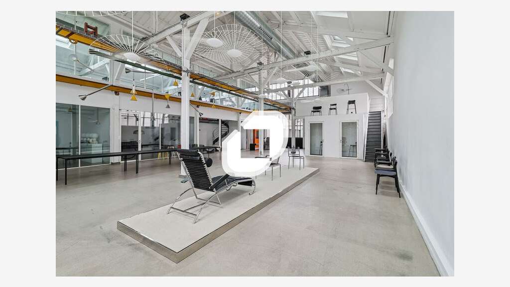A louer Bureaux 663m² Montreuil