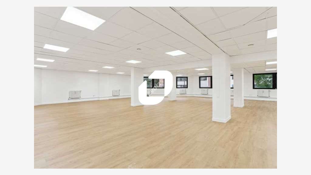 A louer Bureaux 546m² Montreuil